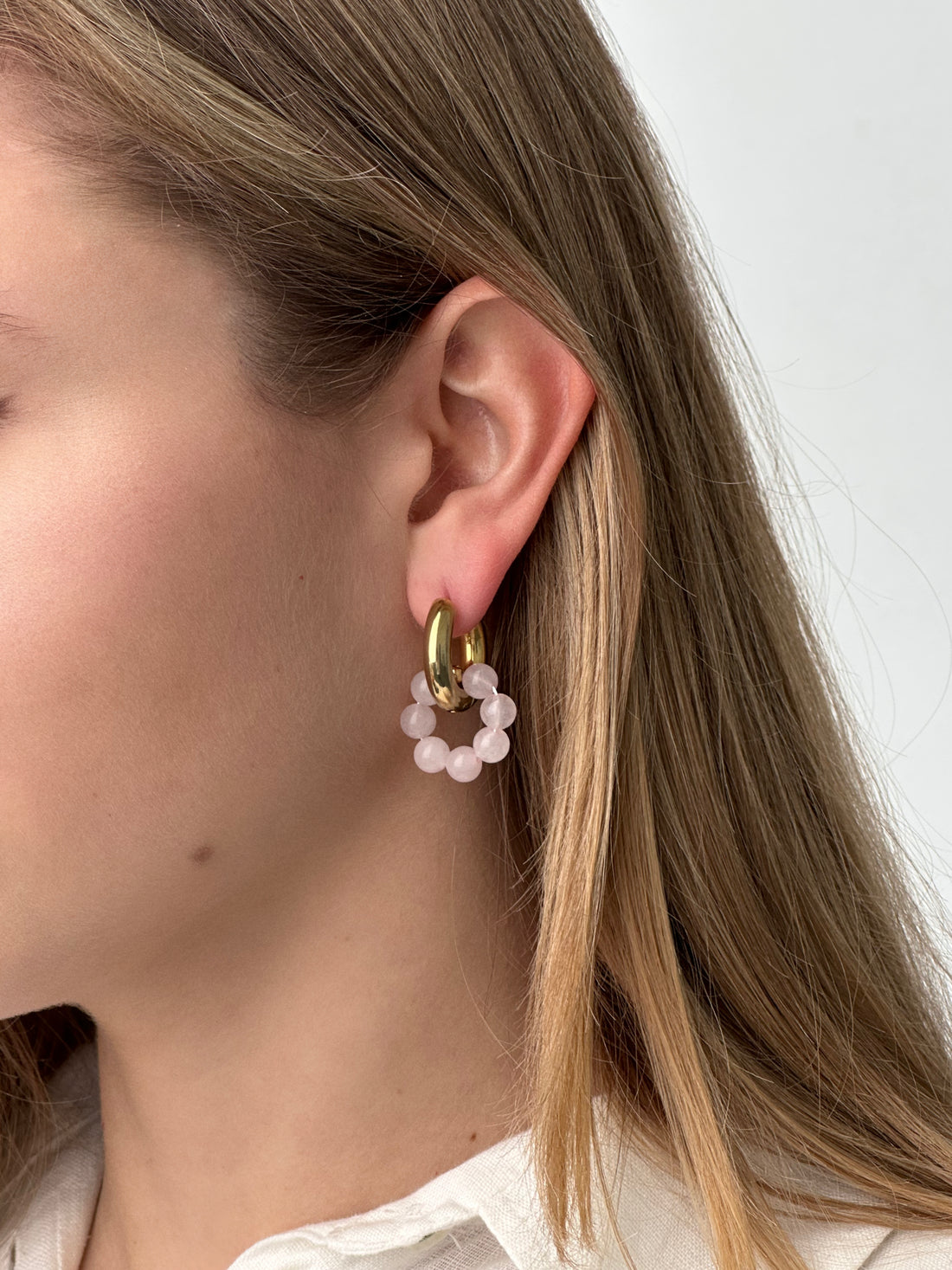 Підвіс "Кільце з намистин рожевого кварцу"