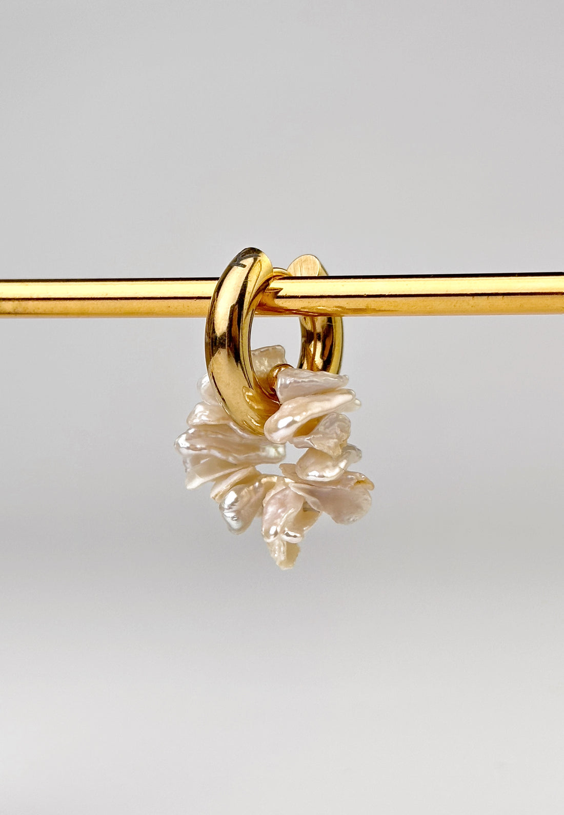 Підвіс "Кільце з барочних перлин"